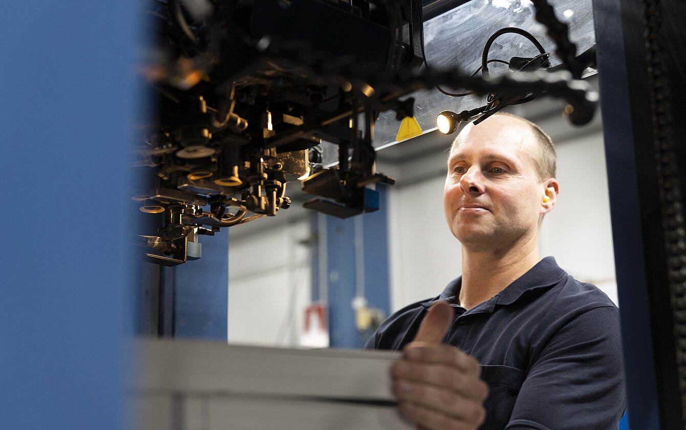 Emballageteknolog på trykmaskine