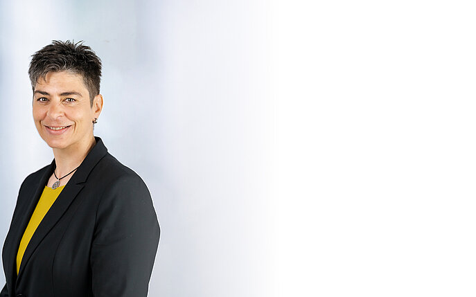 Ansprechpartnerin im Marketing Kerstin Löffler Kerstin Löffler ist Vice President Marketing & Corporate Communications bei Faller Packaging